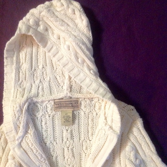 2T toddler sweater - Picture 3 of 4